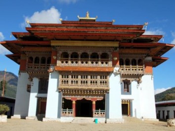Bhutan Gangtey Trek