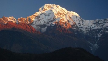 Khopra Ridge and Khayer Lake Trek (10 Days)