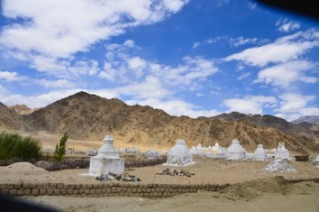 Markha Valley Trek Tour