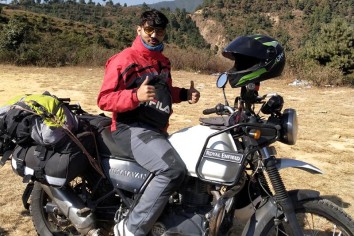 Motorbike Tour to Manang