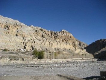 Upper Mustang Circuit Trek -17 days